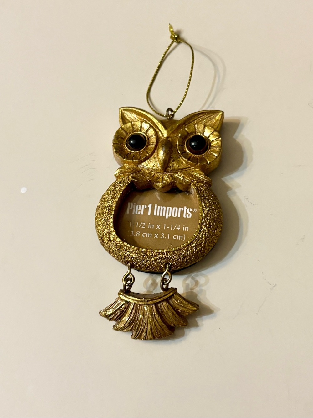 Pier 1 Gold Owl Hanging Photo Frame Ornament, 4” x 2”